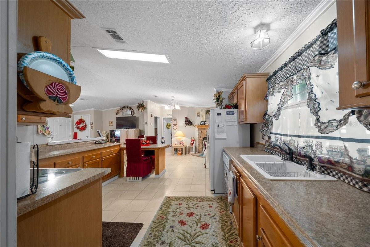 16651 SW 42ND LOOP, OCALA, FL, 34481