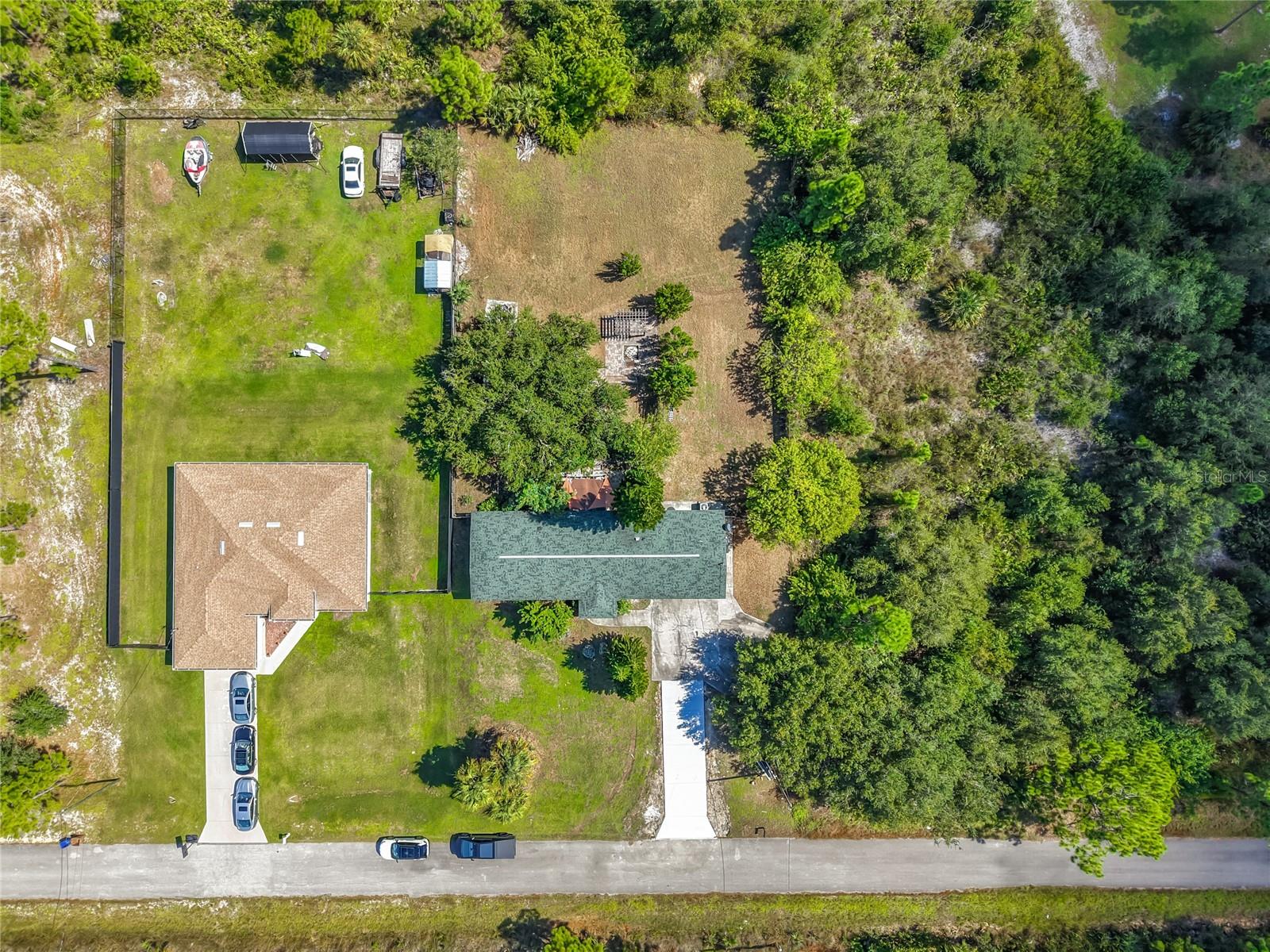 814 LINCOLN AVE, LEHIGH ACRES, FL, 33972