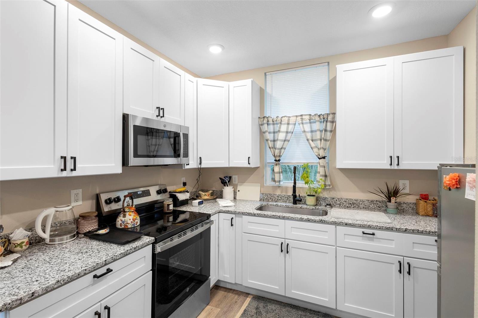 135 S ARLINGTON AVE, DELAND, FL, 32724