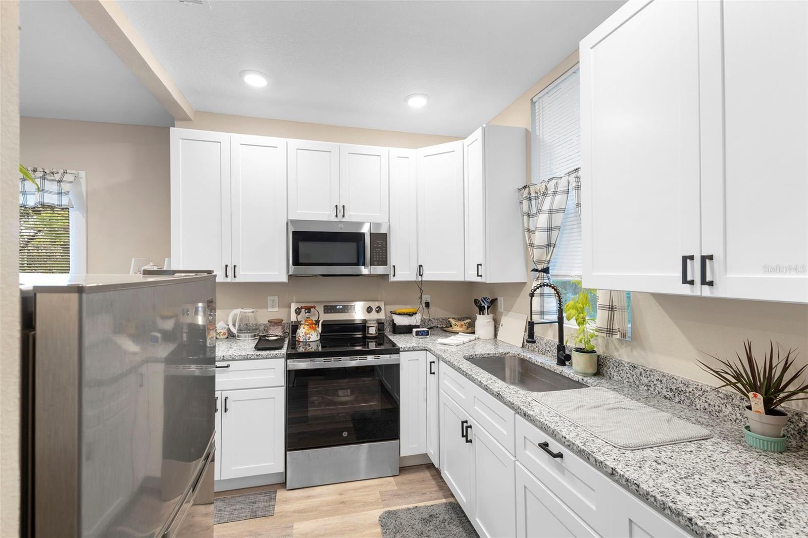 135 S ARLINGTON AVE, DELAND, FL, 32724