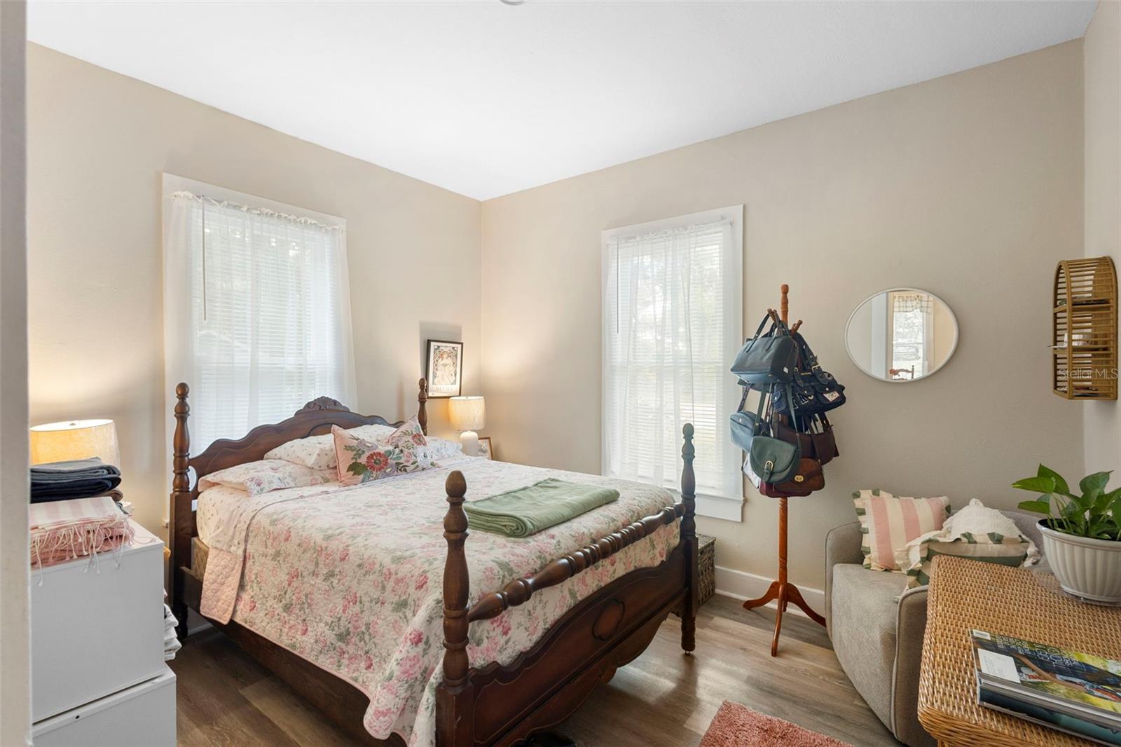 135 S ARLINGTON AVE, DELAND, FL, 32724