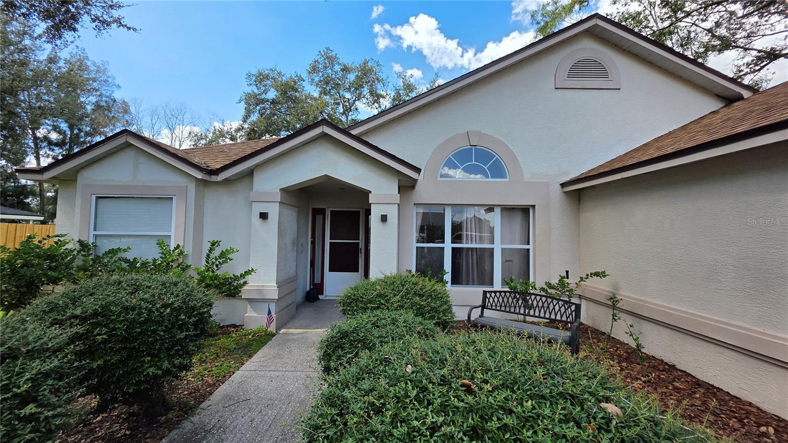 24195 LANDING DR, LUTZ, FL, 33559