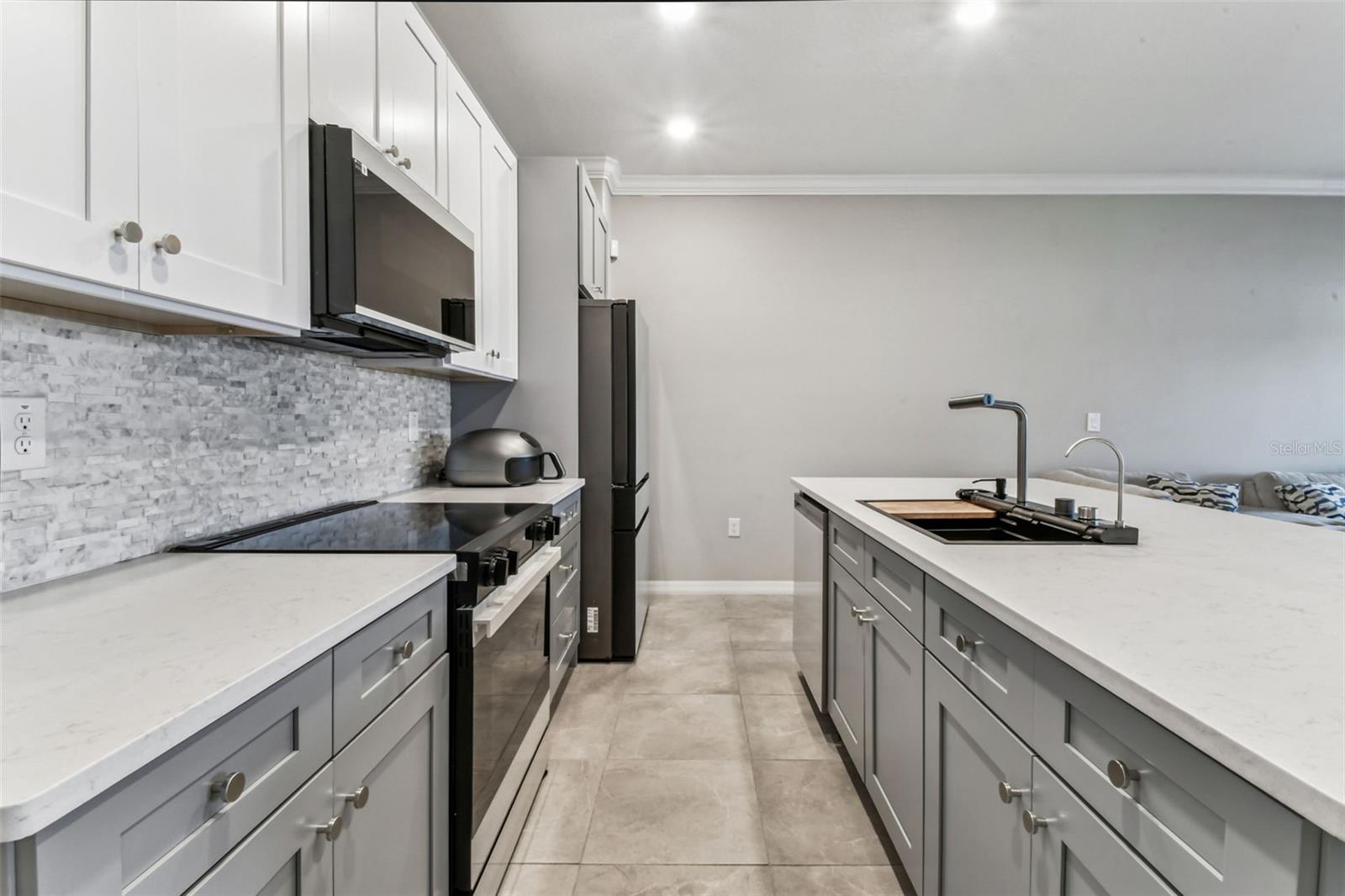 21869 ADRIATIC LN, LAND O LAKES, FL, 34637