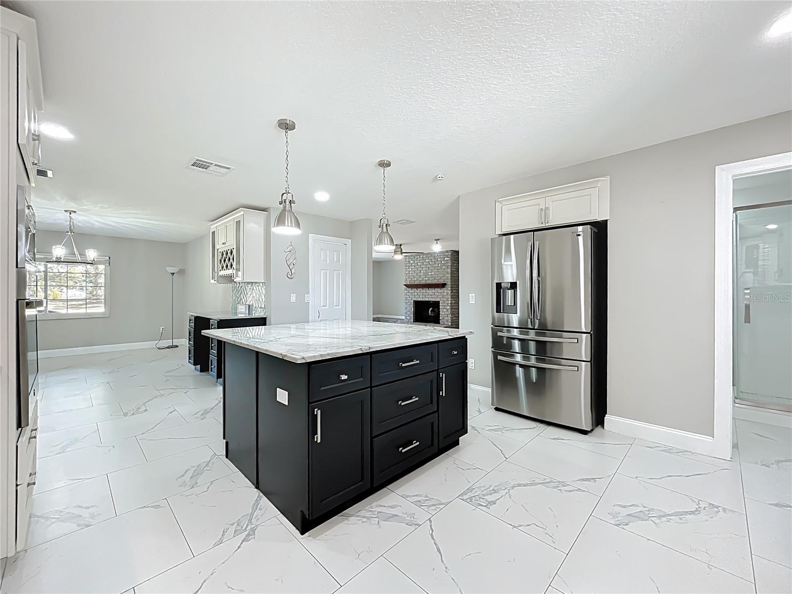 6220 MOUNT PLYMOUTH RD, APOPKA, FL, 32712