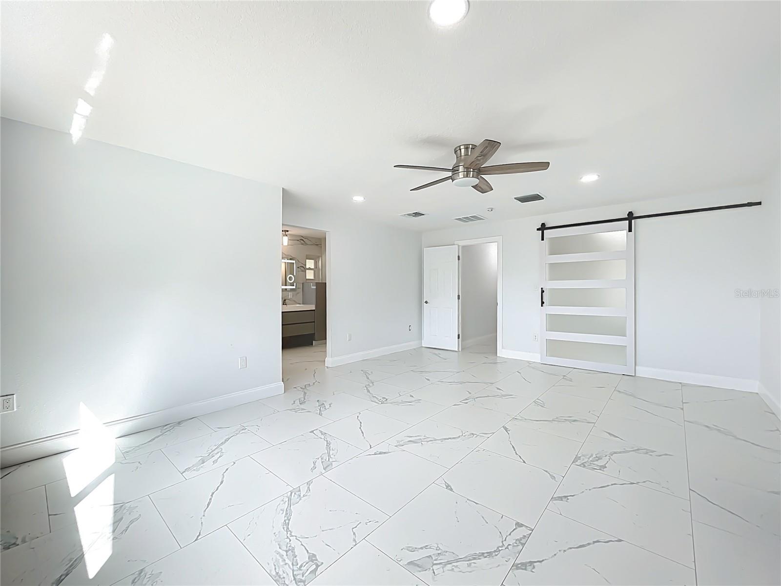 6220 MOUNT PLYMOUTH RD, APOPKA, FL, 32712