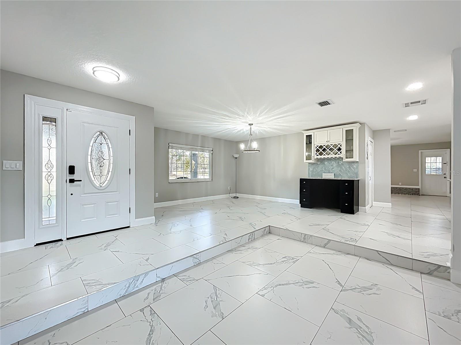 6220 MOUNT PLYMOUTH RD, APOPKA, FL, 32712