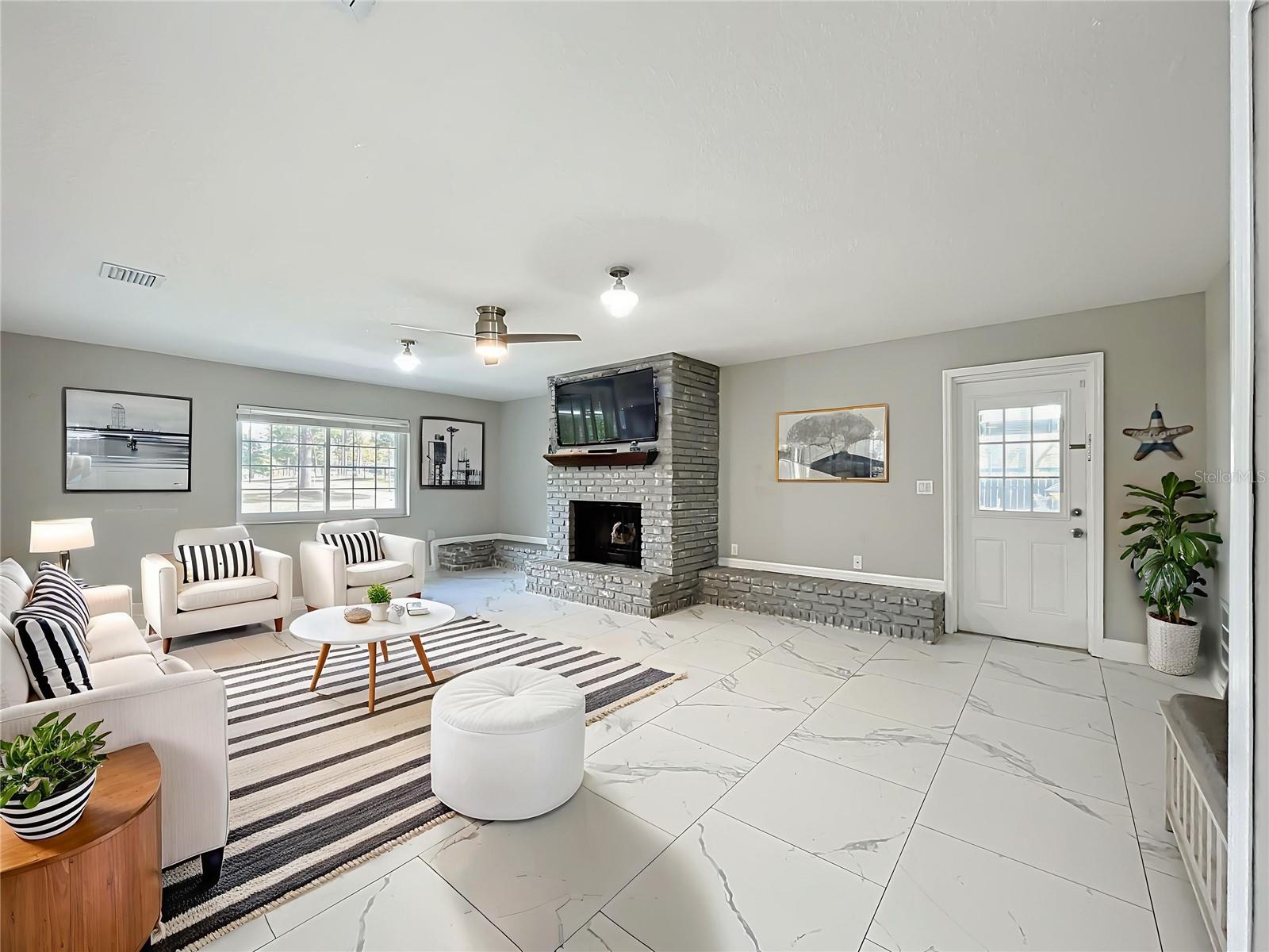 6220 MOUNT PLYMOUTH RD, APOPKA, FL, 32712