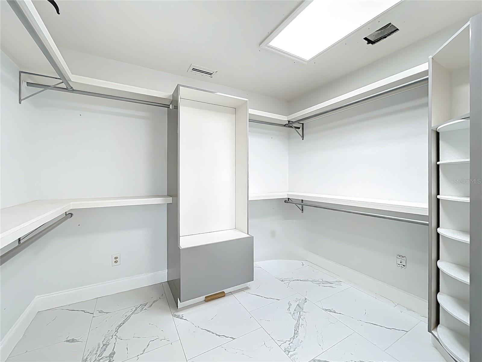 6220 MOUNT PLYMOUTH RD, APOPKA, FL, 32712