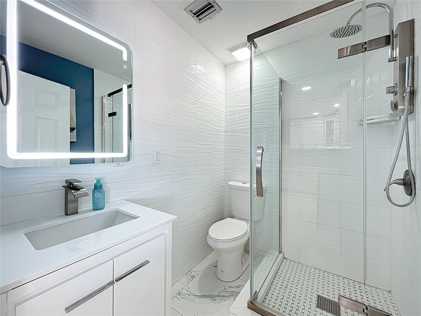 6220 MOUNT PLYMOUTH RD, APOPKA, FL, 32712