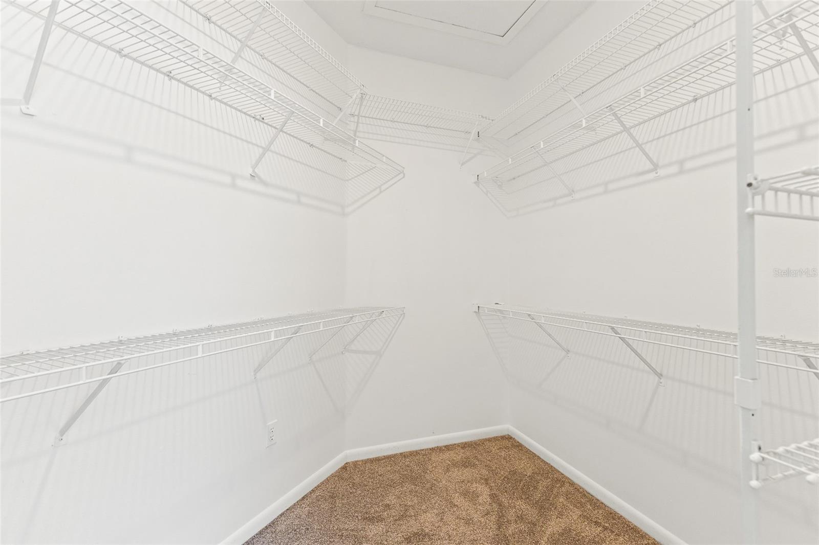 4130 N INDIANHEAD RD, HERNANDO, FL, 34442