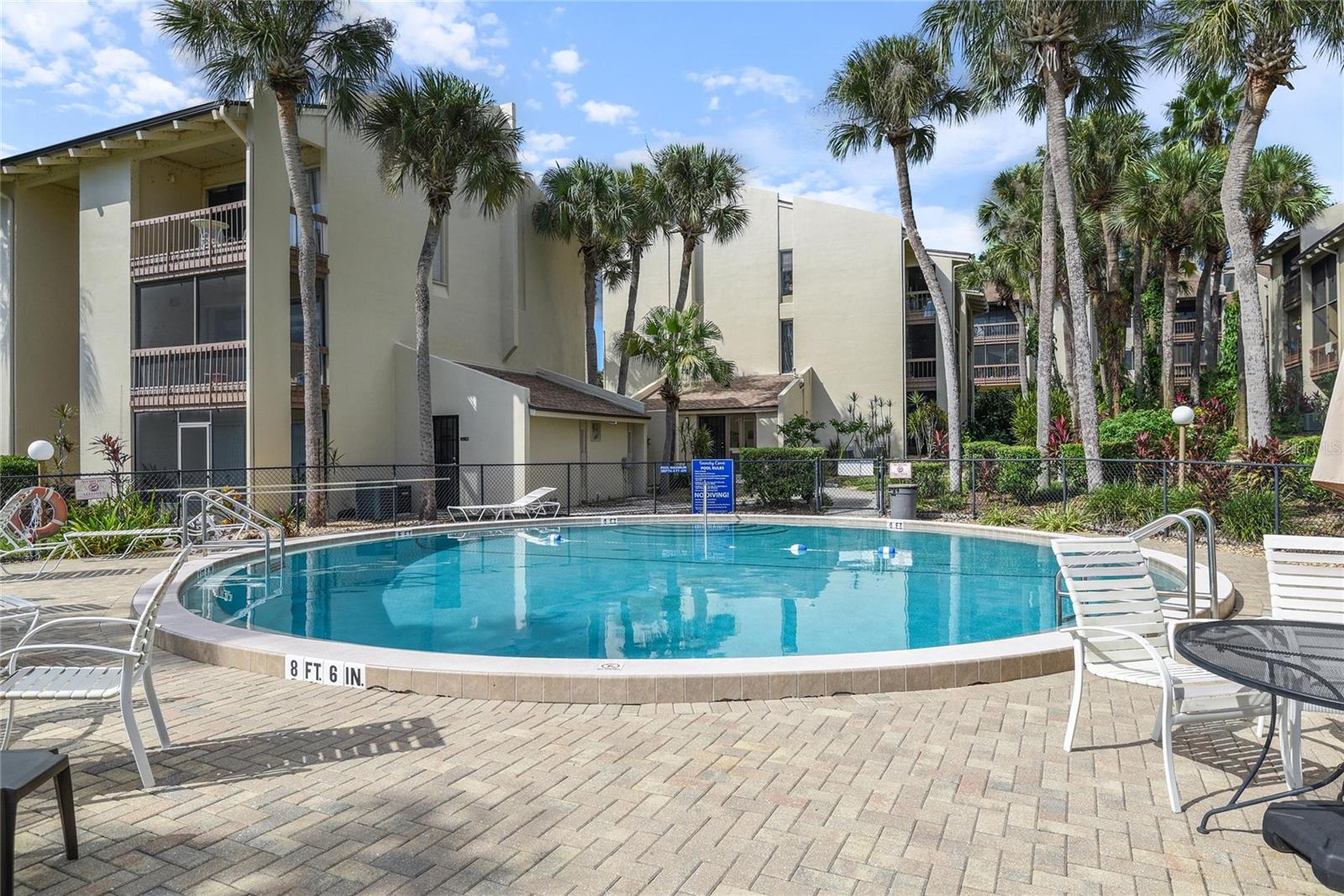 O6353665 Property Photo