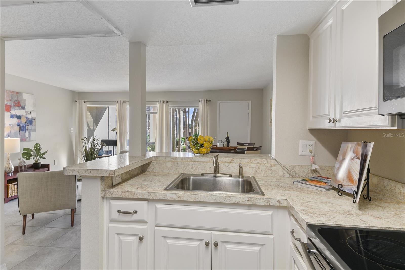 O6353665 Property Photo