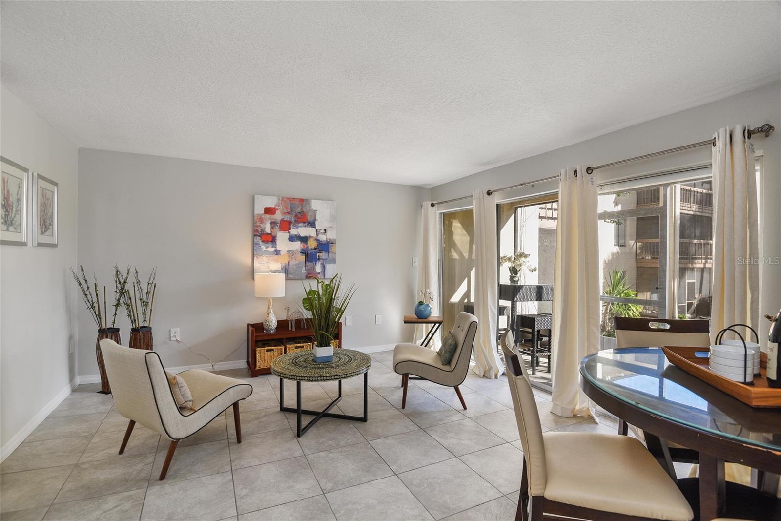 O6353665 Property Photo