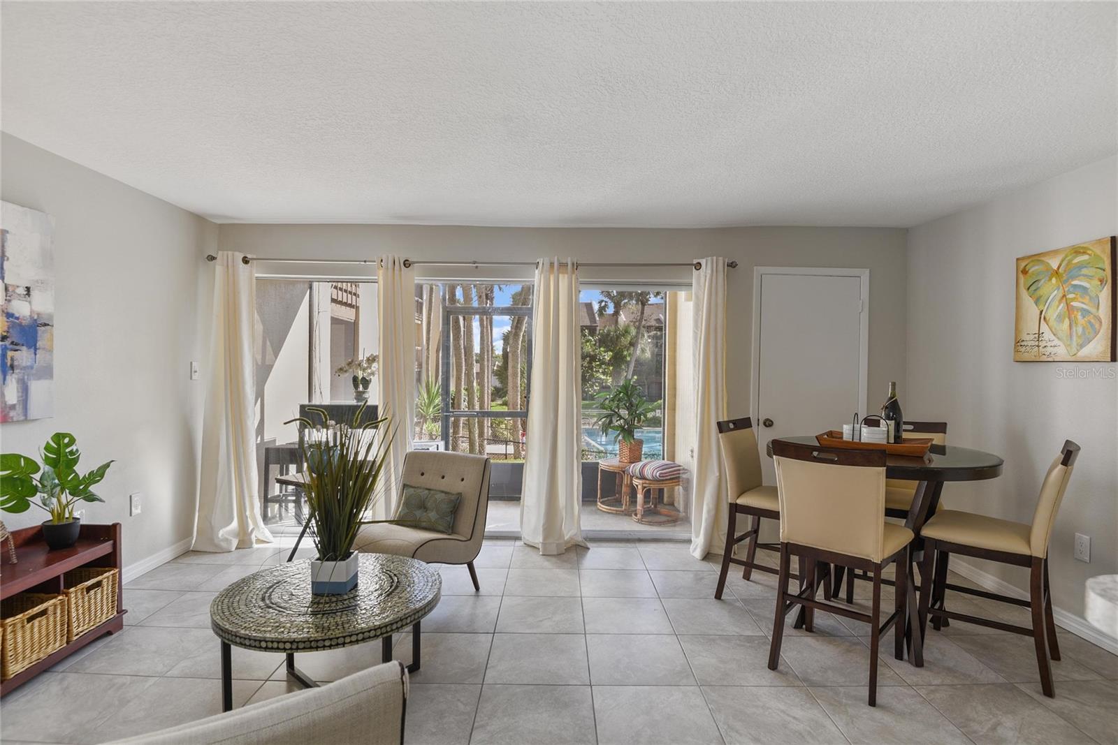 O6353665 Property Photo