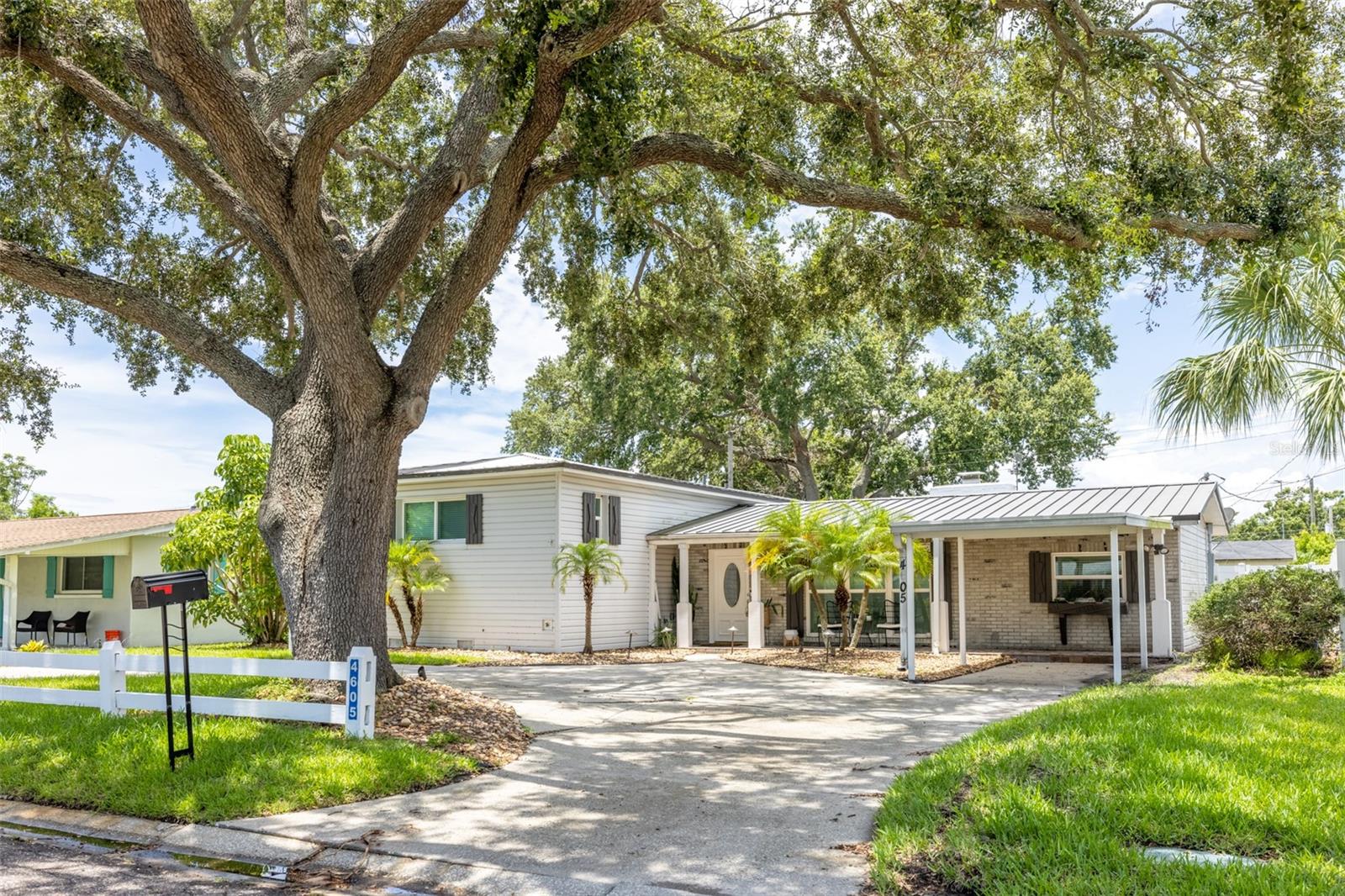 4605 S COOPER PL, TAMPA, FL, 33611