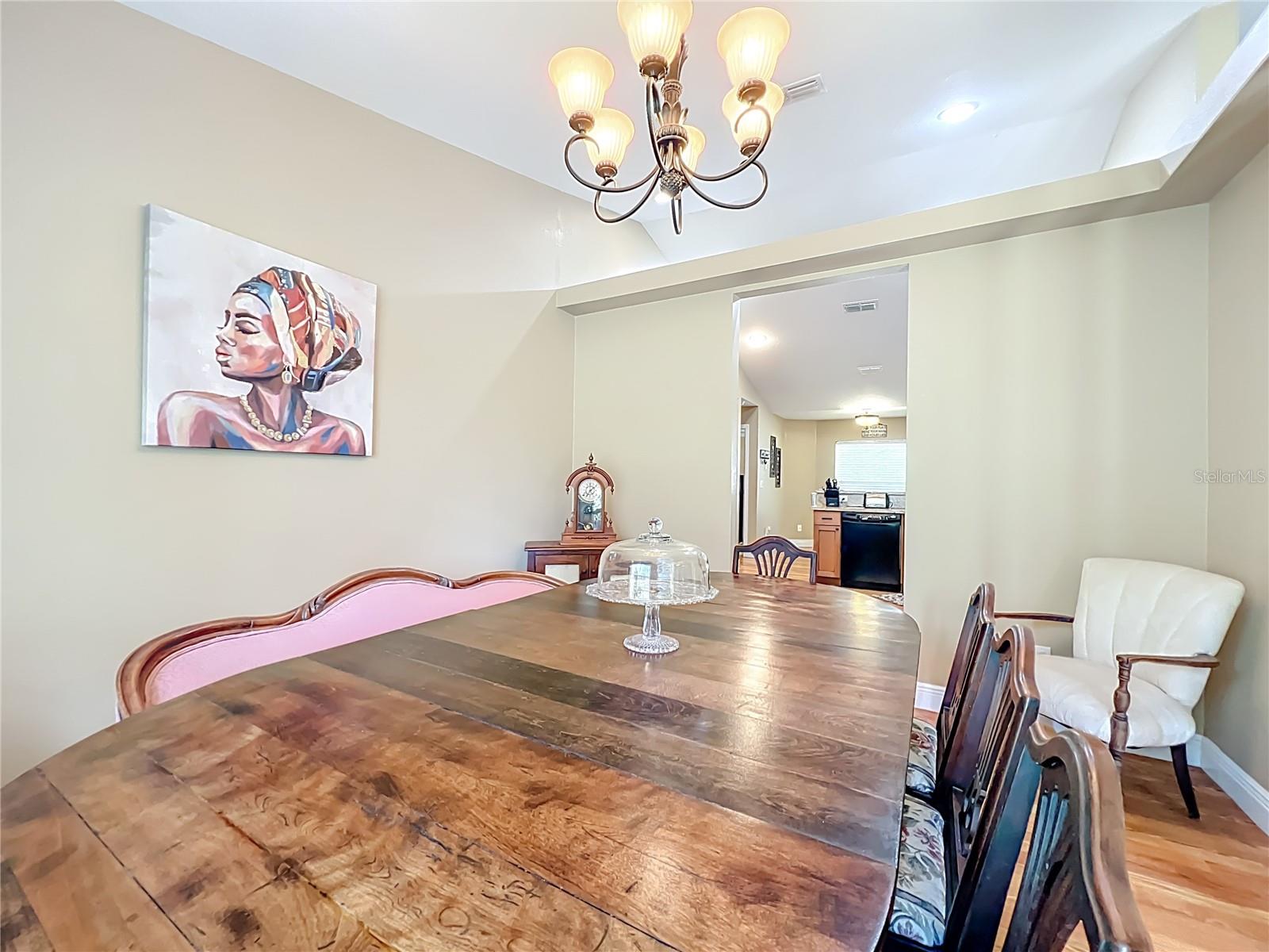 O6353666 Property Photo