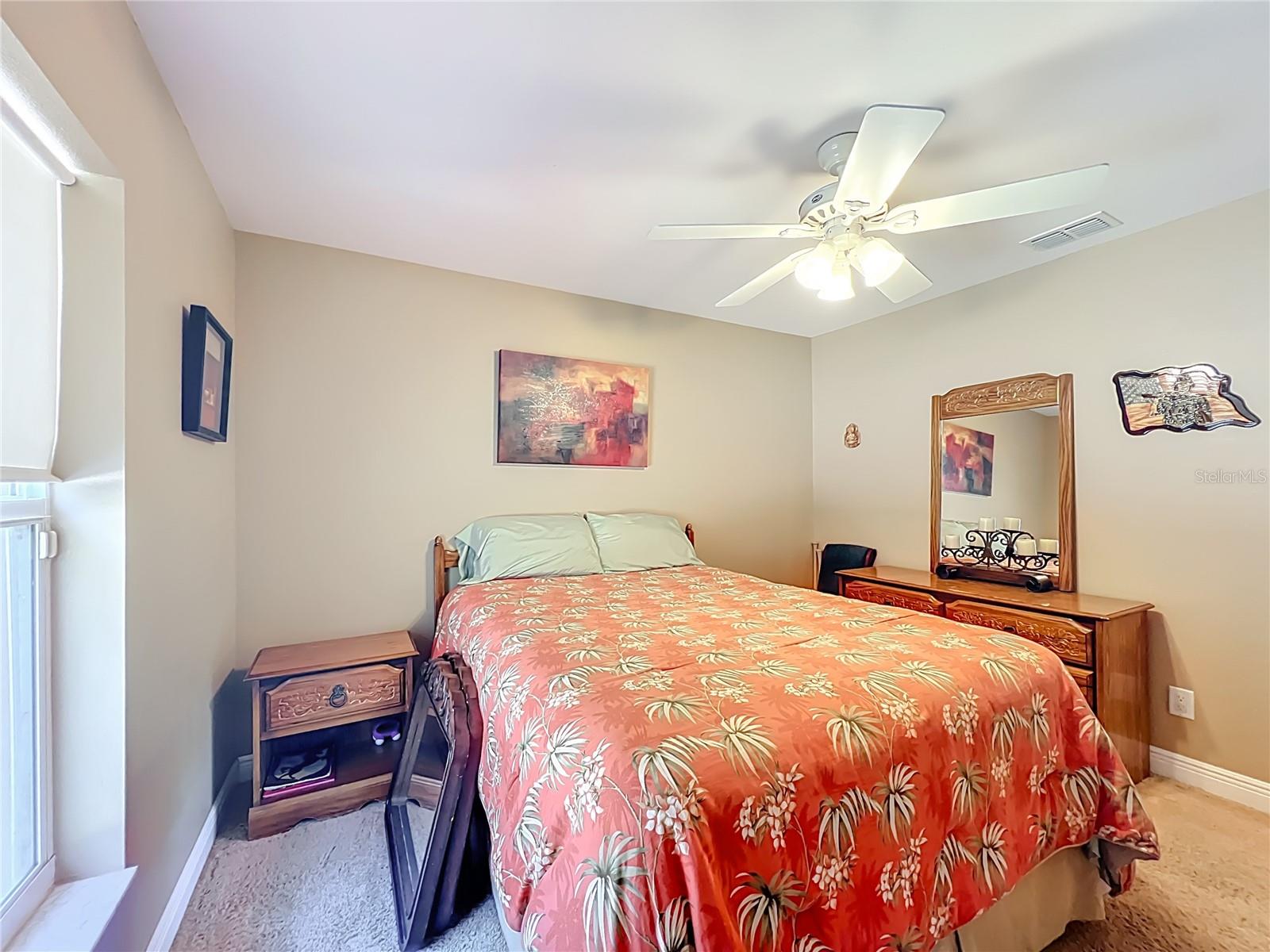 O6353666 Property Photo