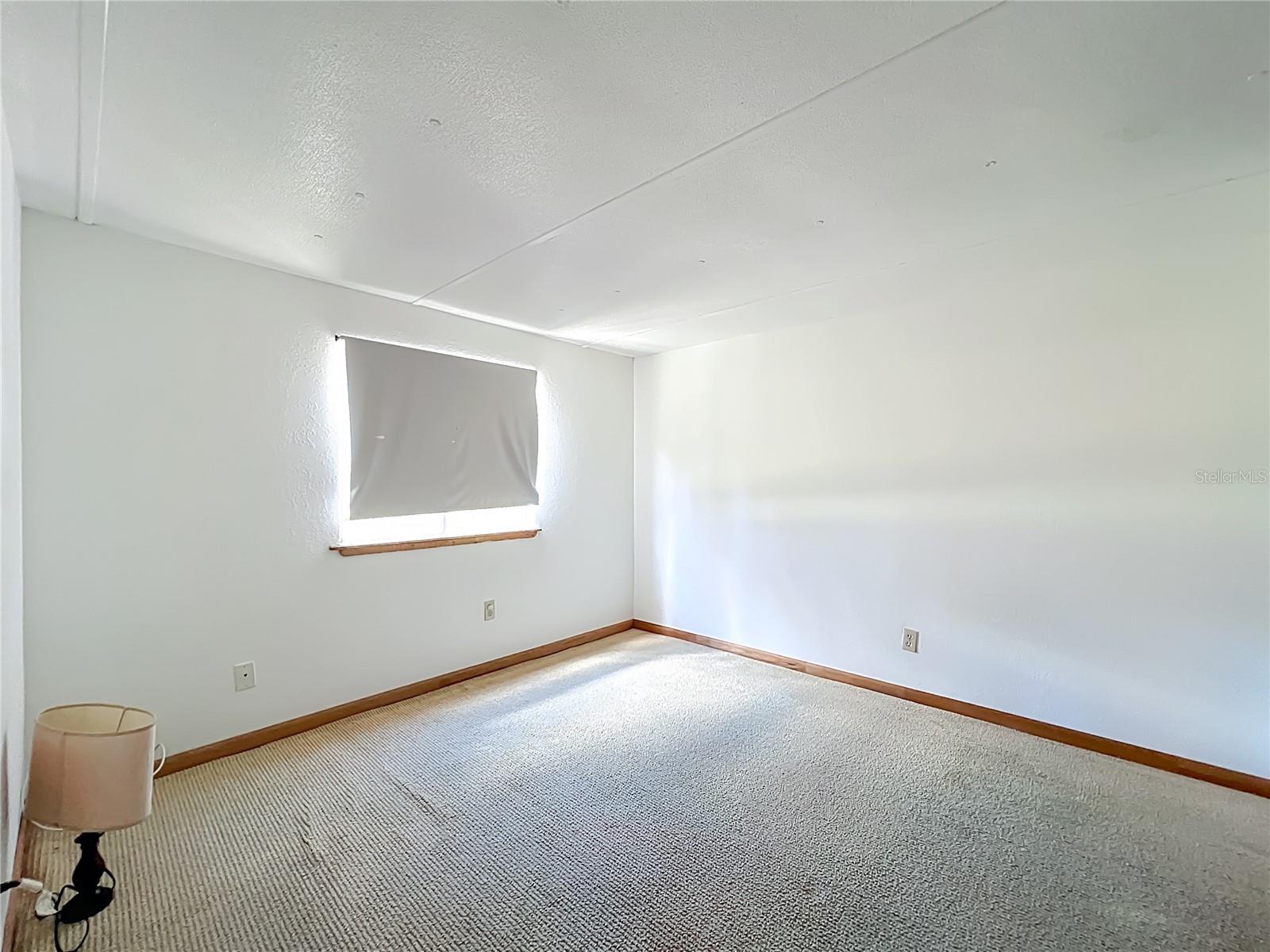 O6353666 Property Photo