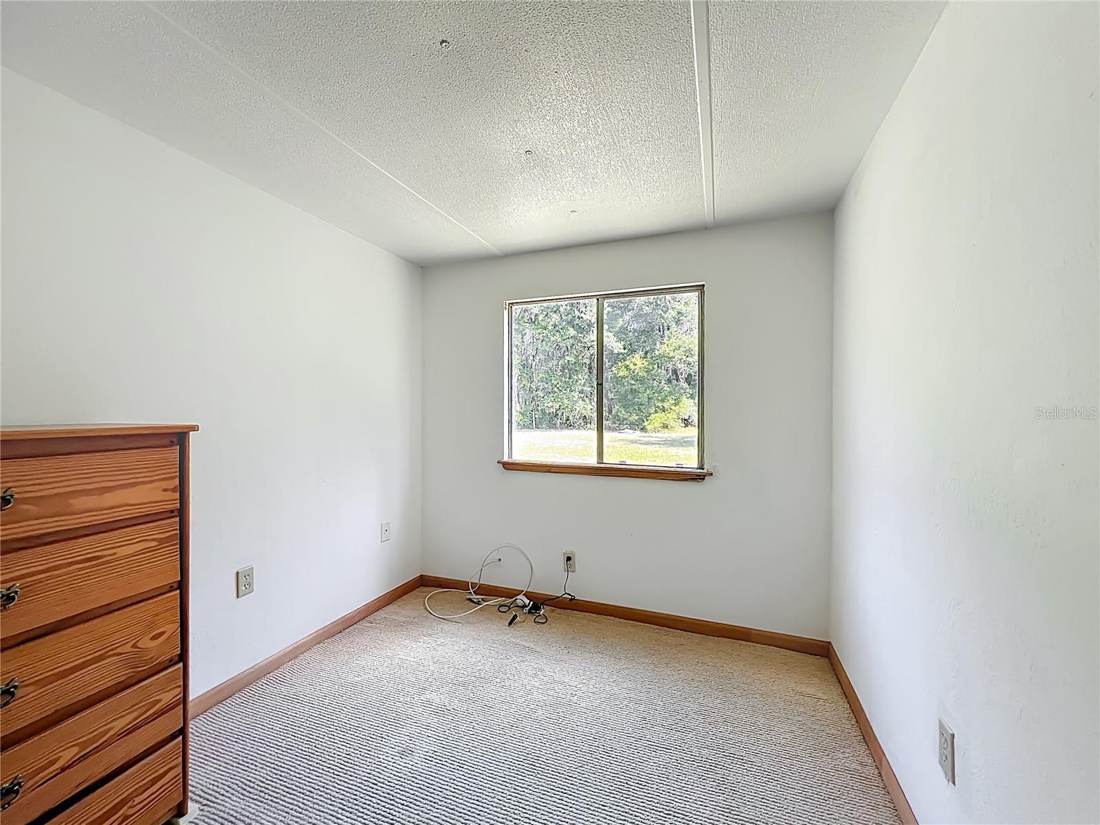 O6353666 Property Photo