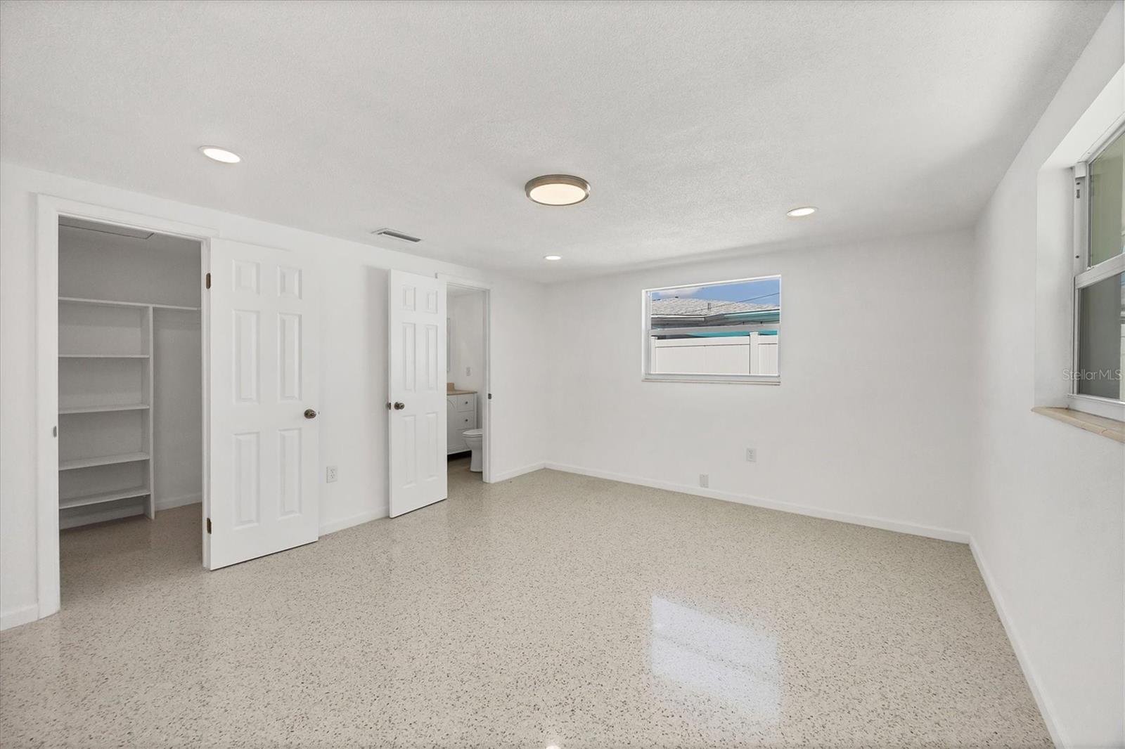 6711 S LOCKWOOD RIDGE RD, SARASOTA, FL, 34231