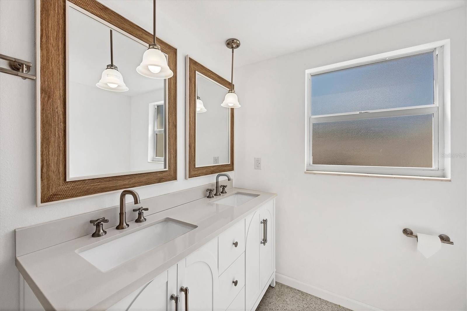 6711 S LOCKWOOD RIDGE RD, SARASOTA, FL, 34231