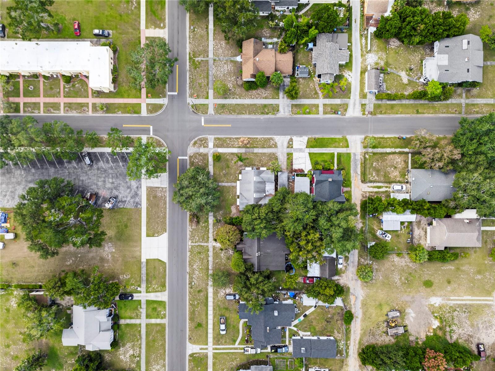 403 E JOHNSON AVE, LAKE WALES, FL, 33853