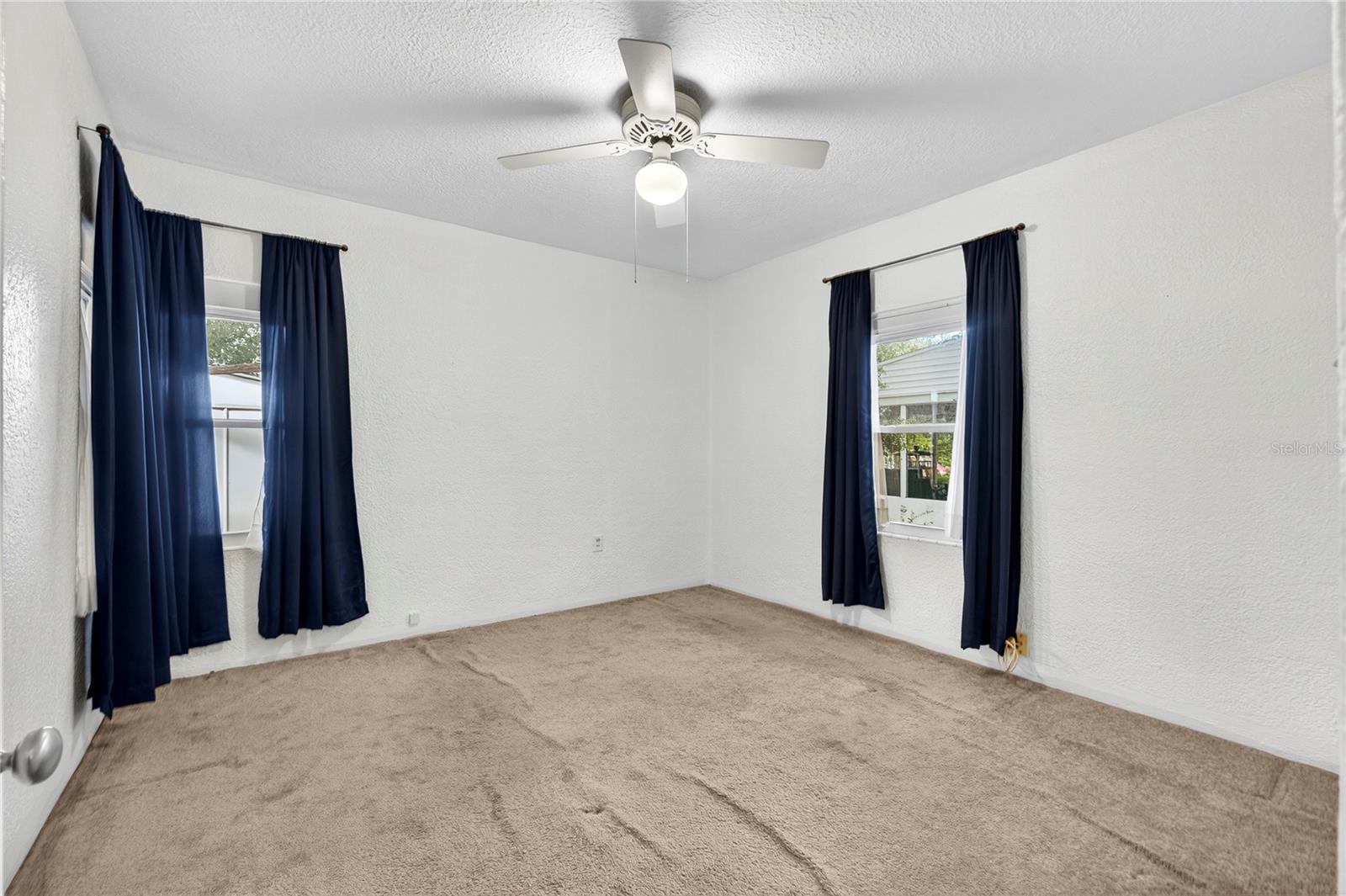 403 E JOHNSON AVE, LAKE WALES, FL, 33853