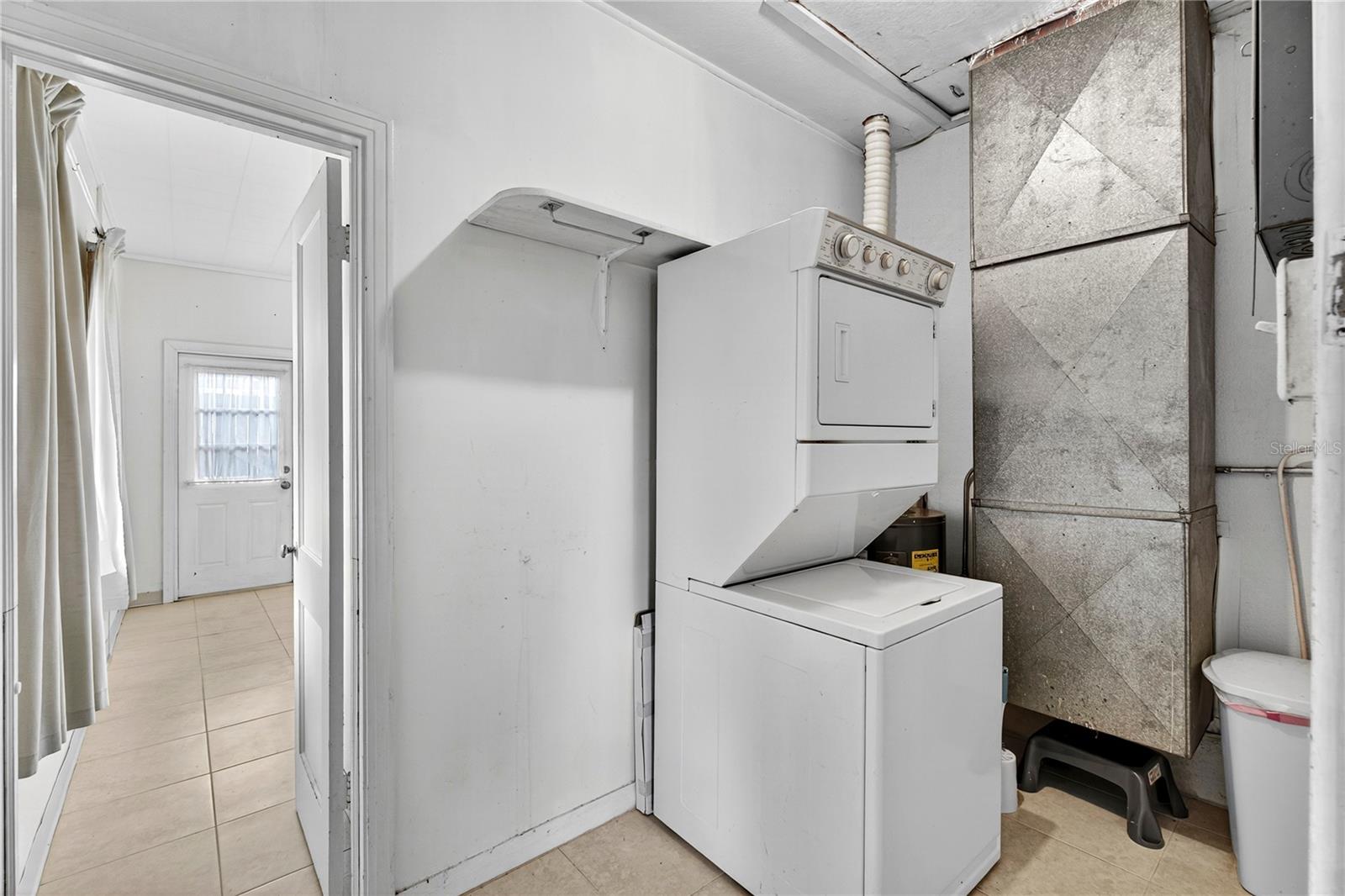 403 E JOHNSON AVE, LAKE WALES, FL, 33853