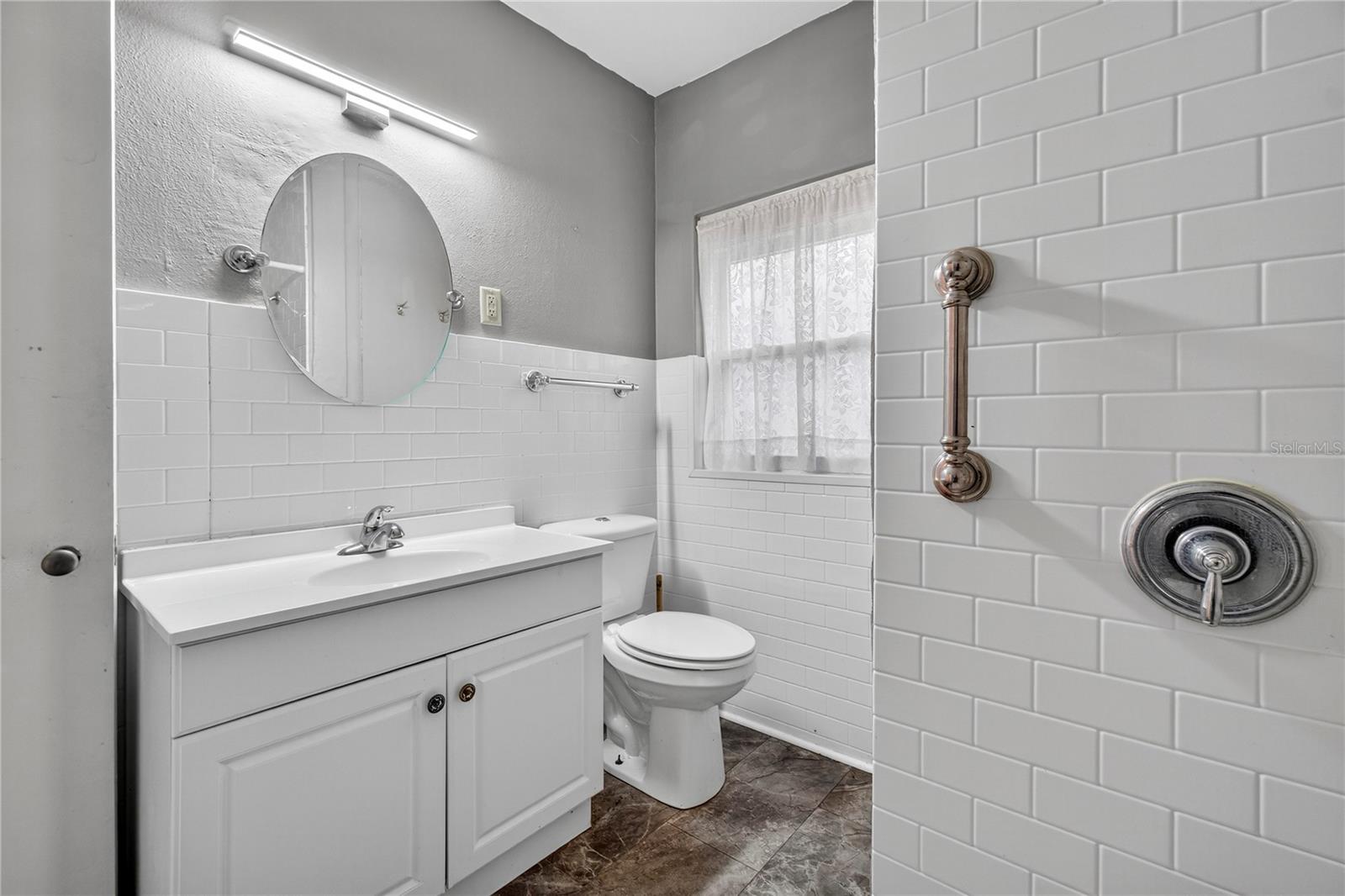 403 E JOHNSON AVE, LAKE WALES, FL, 33853