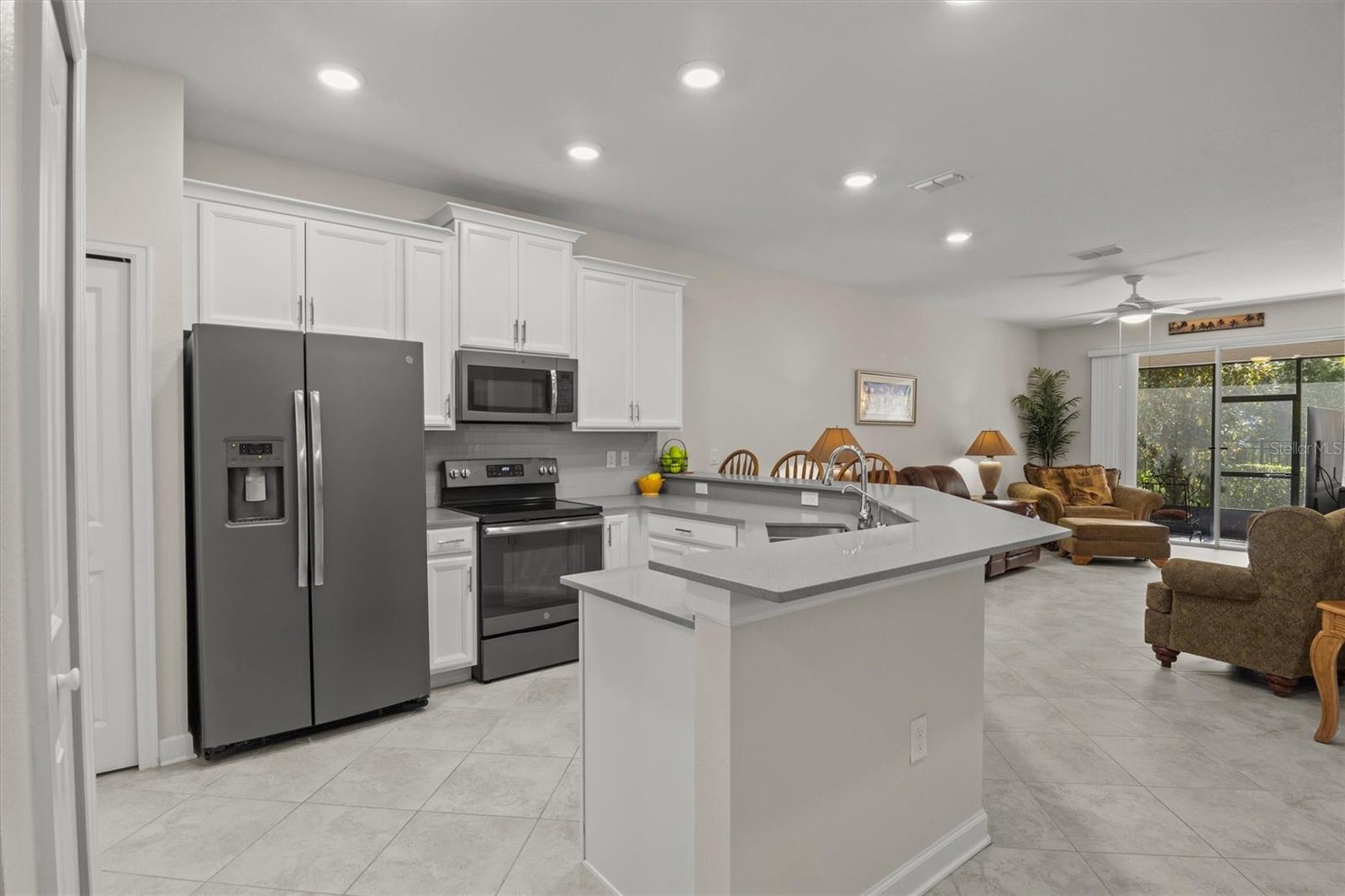 2853 ATTWATER LOOP, WINTER HAVEN, FL, 33884