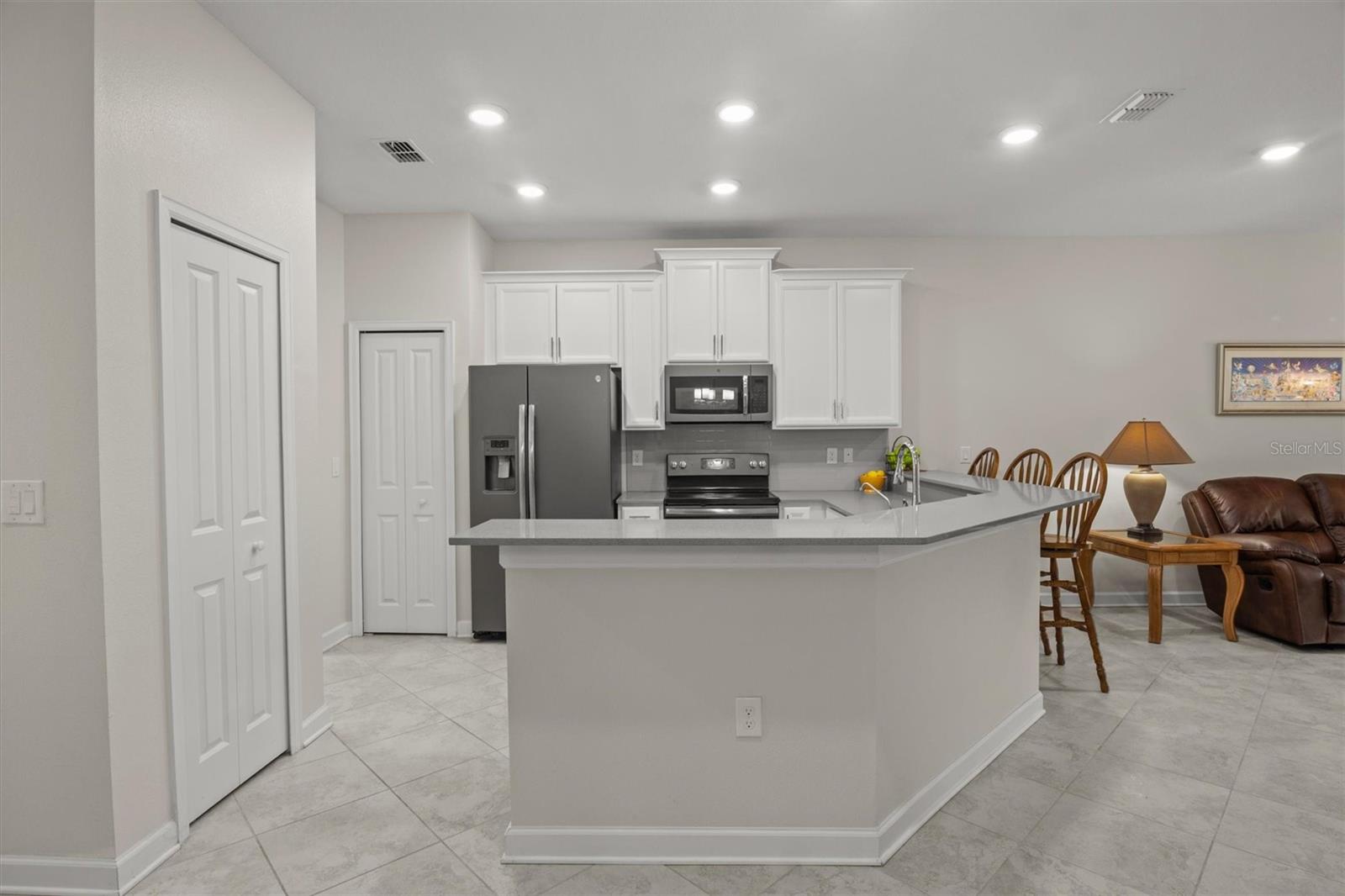 2853 ATTWATER LOOP, WINTER HAVEN, FL, 33884