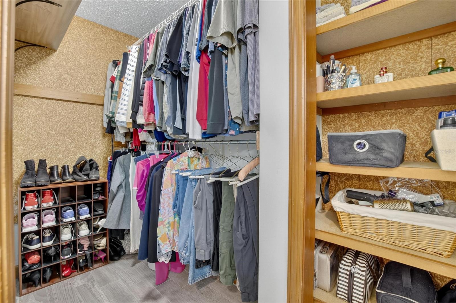 1615 TEAKWOOD DR, PLANT CITY, FL, 33563