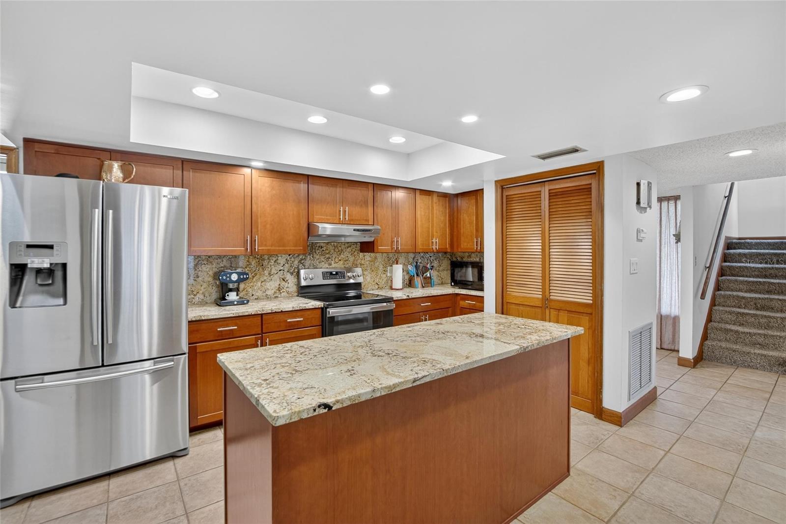 1615 TEAKWOOD DR, PLANT CITY, FL, 33563