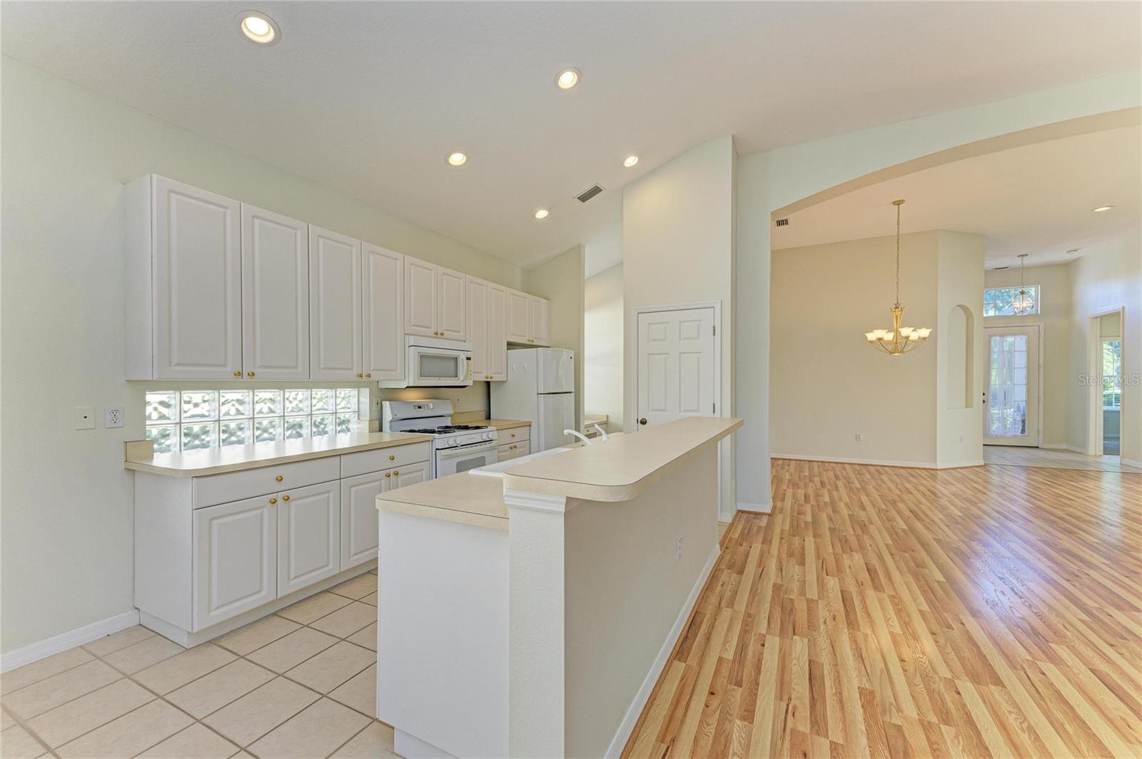 6710 PEBBLE BEACH WAY, LAKEWOOD RANCH, FL, 34202