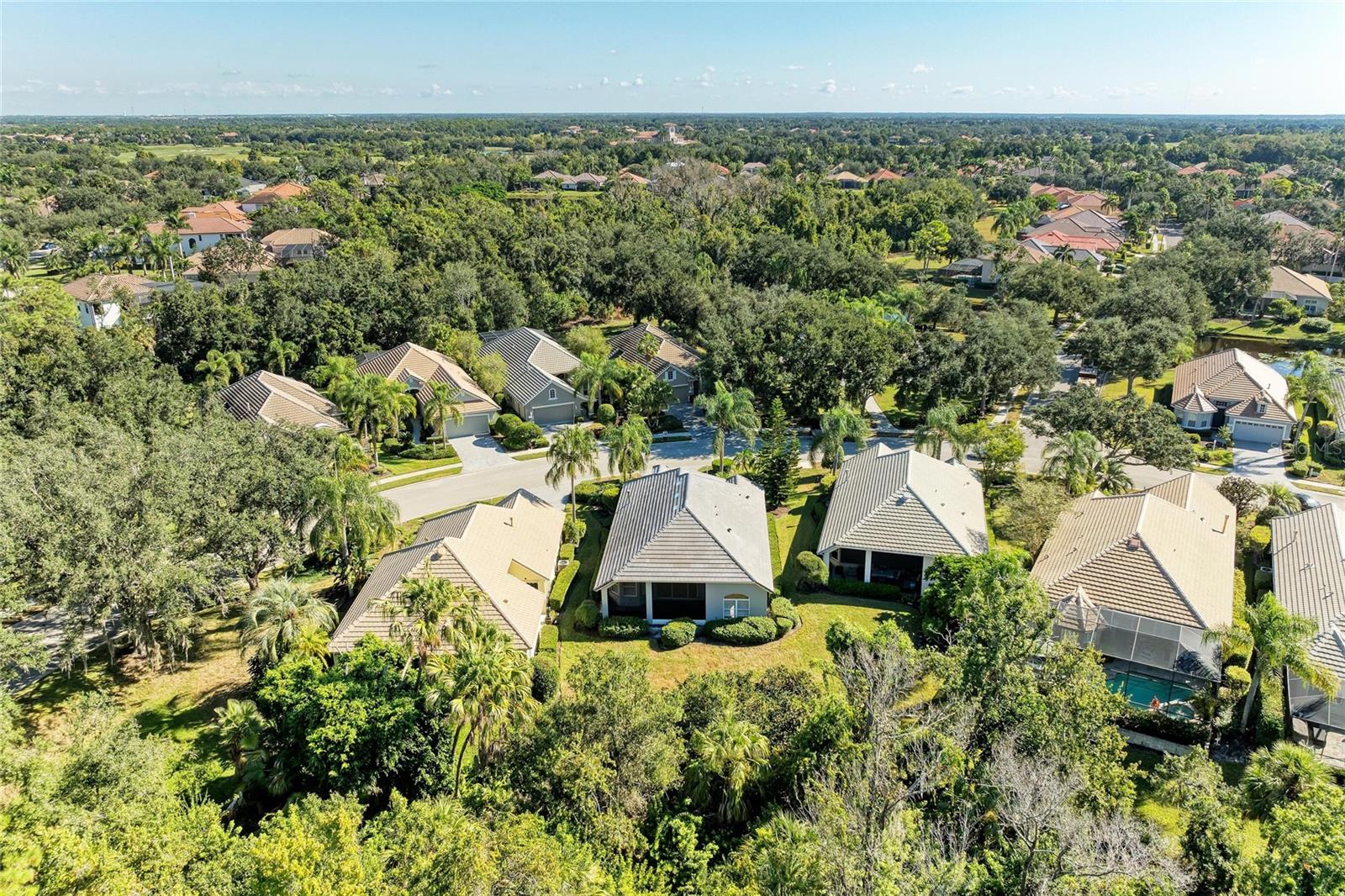 6710 PEBBLE BEACH WAY, LAKEWOOD RANCH, FL, 34202