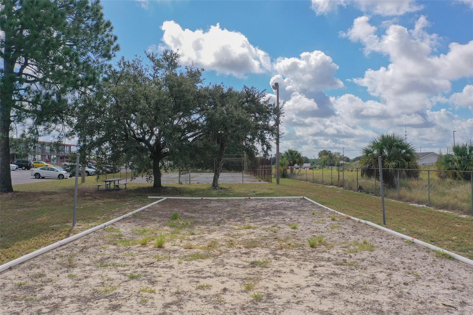 P4936737 Property Photo