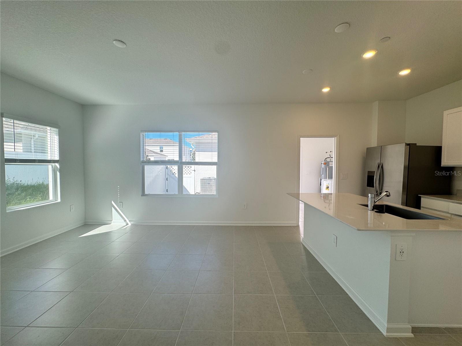 2286 WHITE BUFFALO ST, APOPKA, FL, 32703