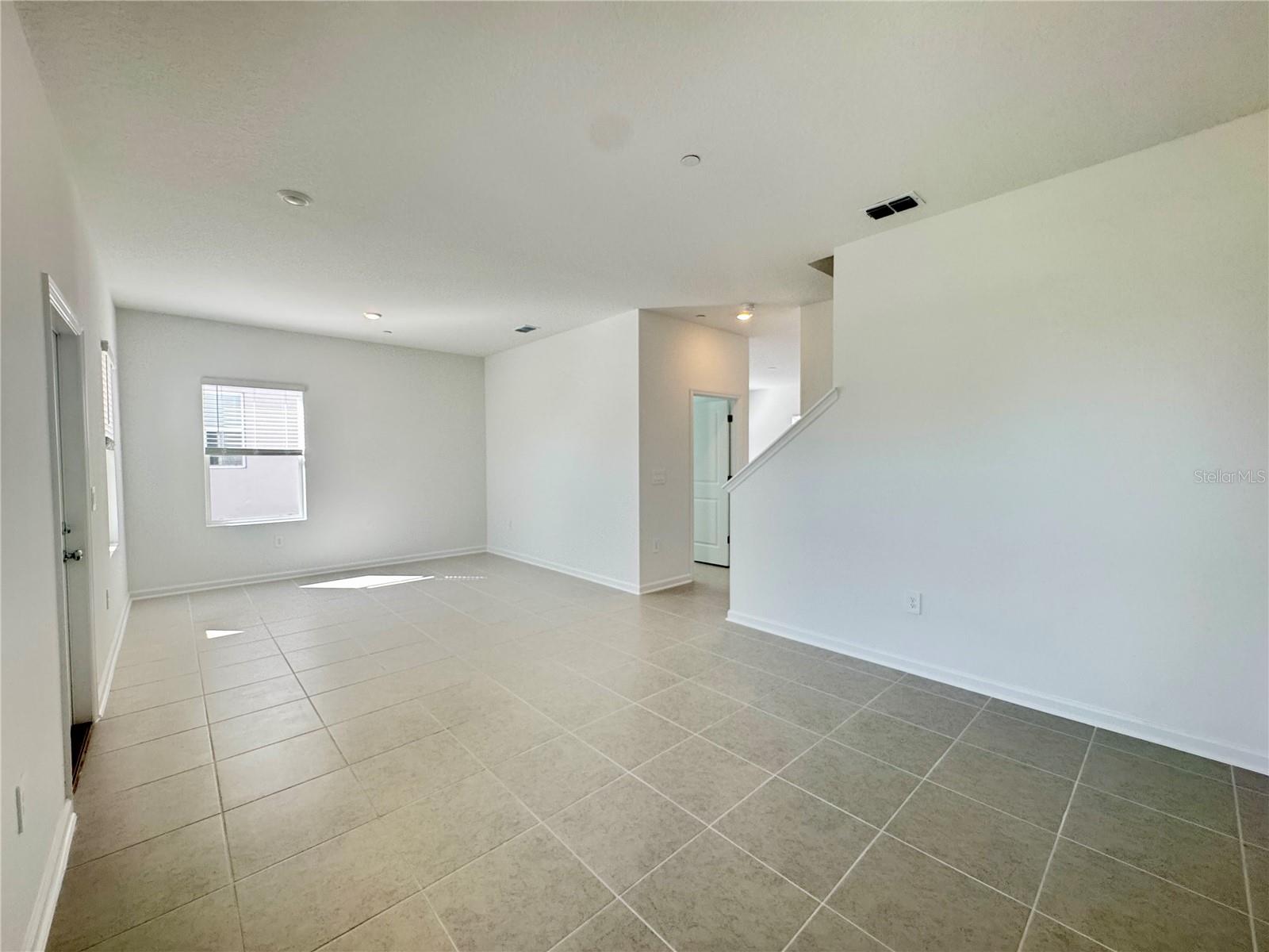 2286 WHITE BUFFALO ST, APOPKA, FL, 32703