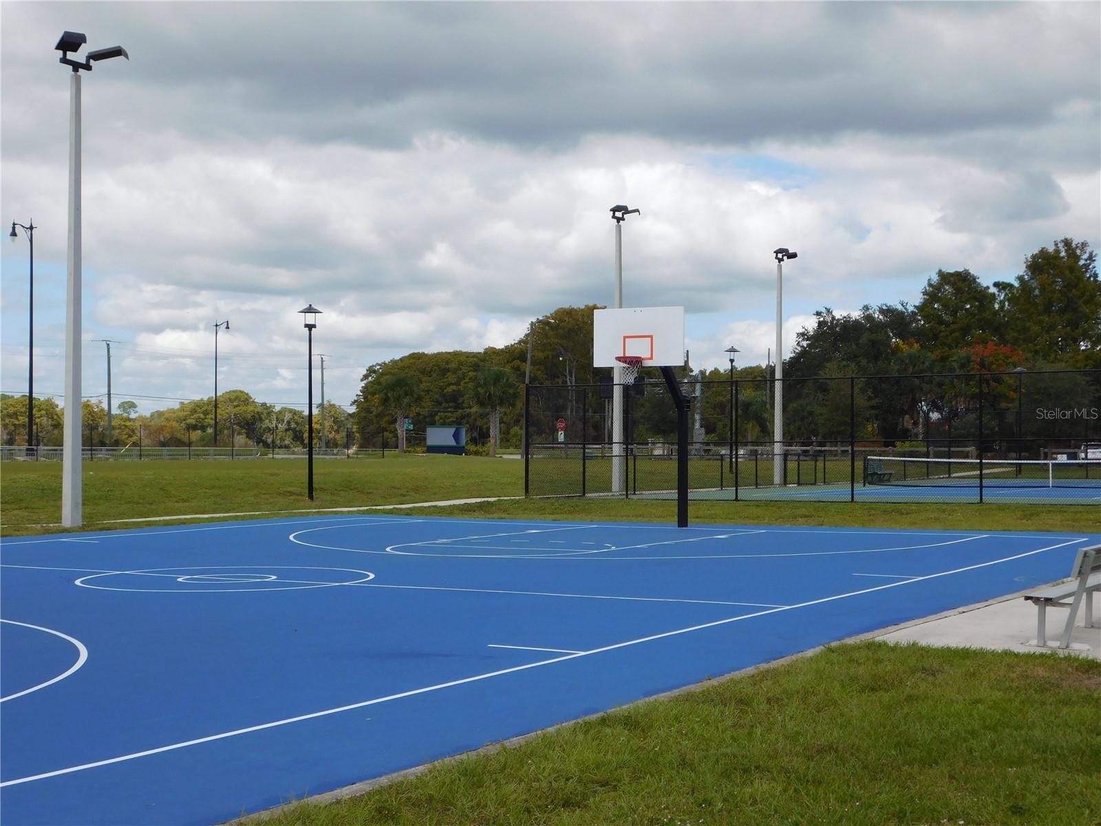 910 CHEROKEE CIR, SANFORD, FL, 32773