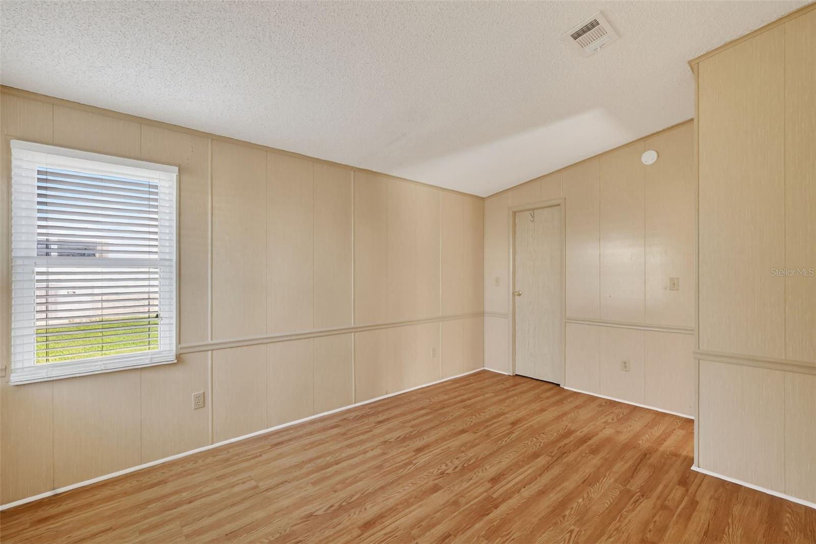 622 JENNIFER DR, THE VILLAGES, FL, 32159