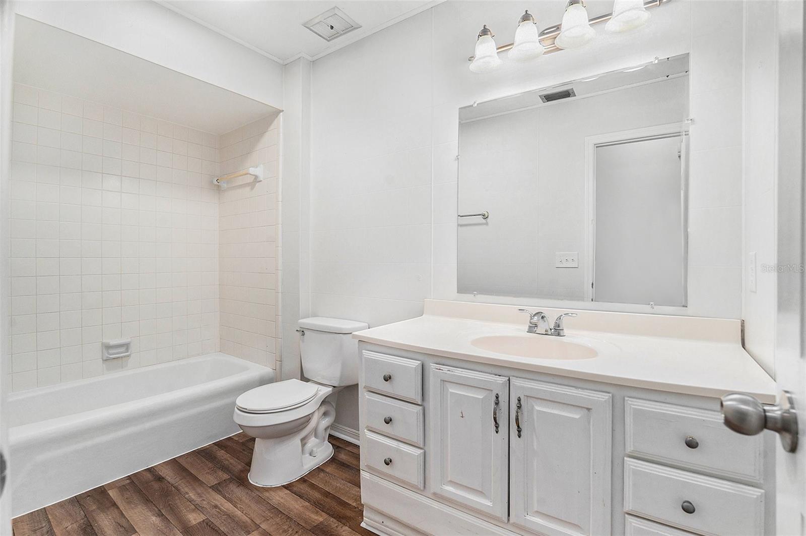 1109 BRYAN RD, BRANDON, FL, 33511