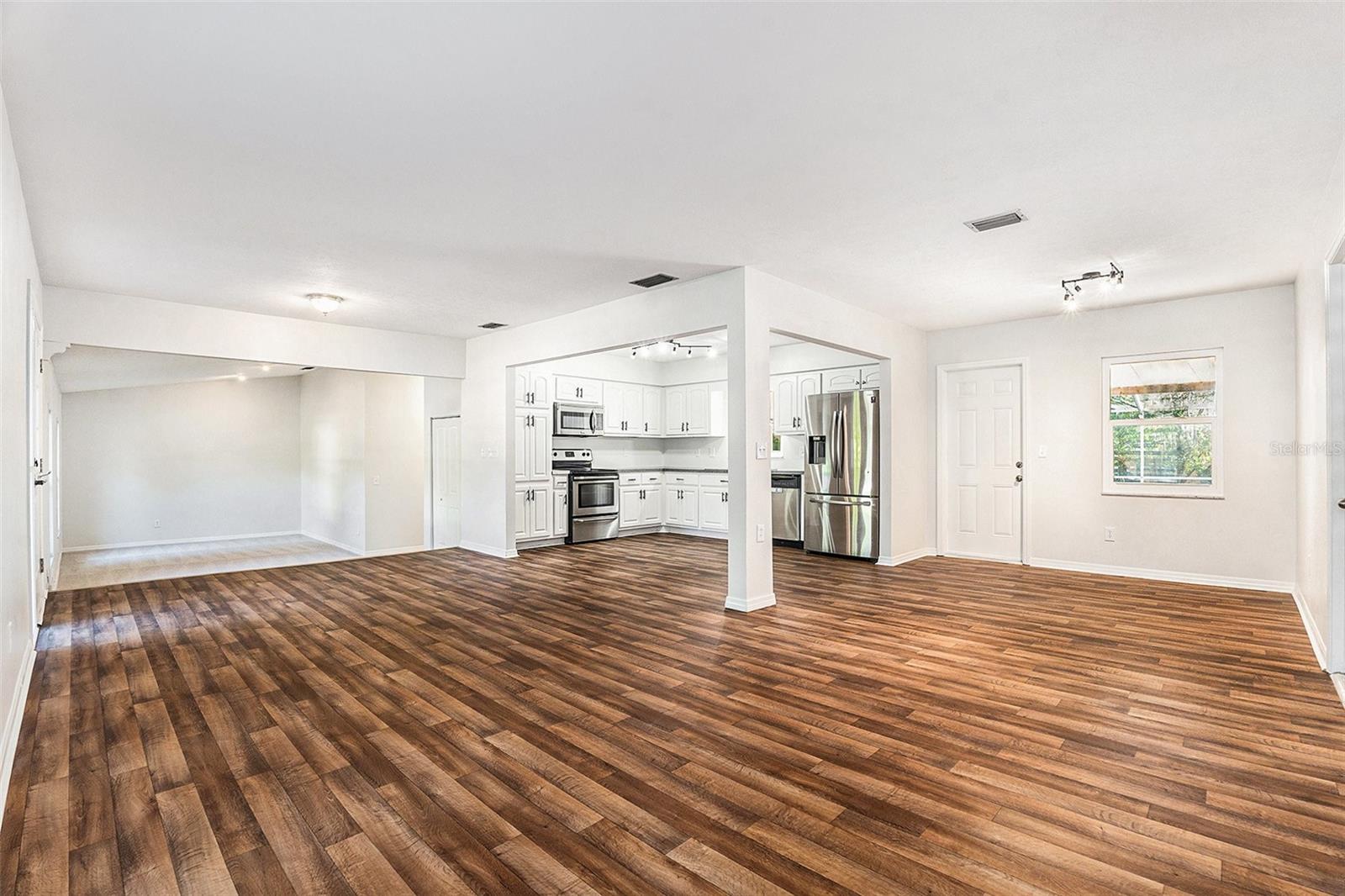 1109 BRYAN RD, BRANDON, FL, 33511