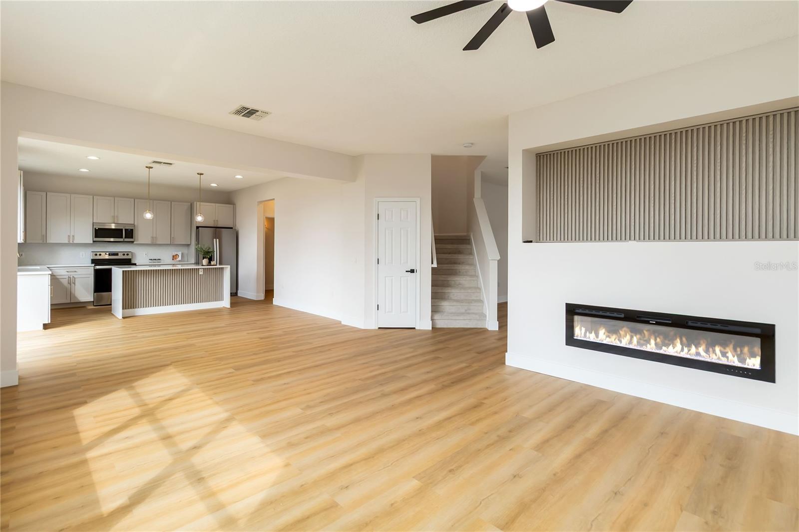 149 ROSELING XING, DAVENPORT, FL, 33897