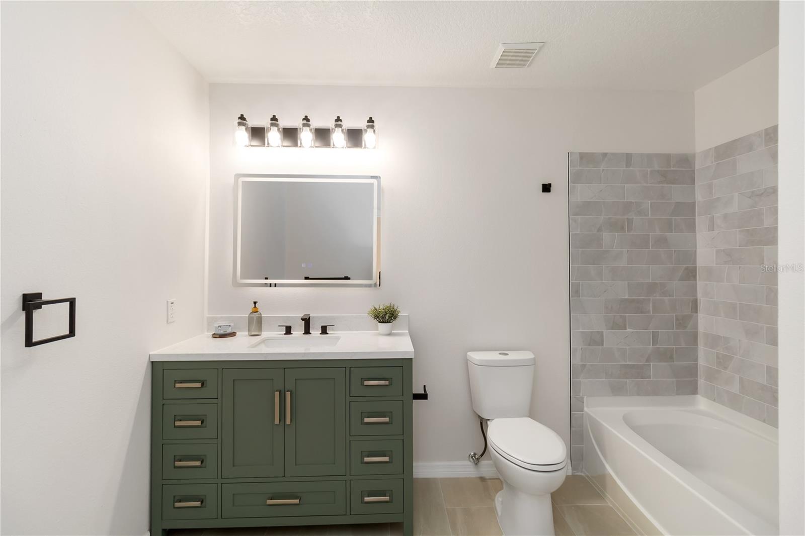 149 ROSELING XING, DAVENPORT, FL, 33897