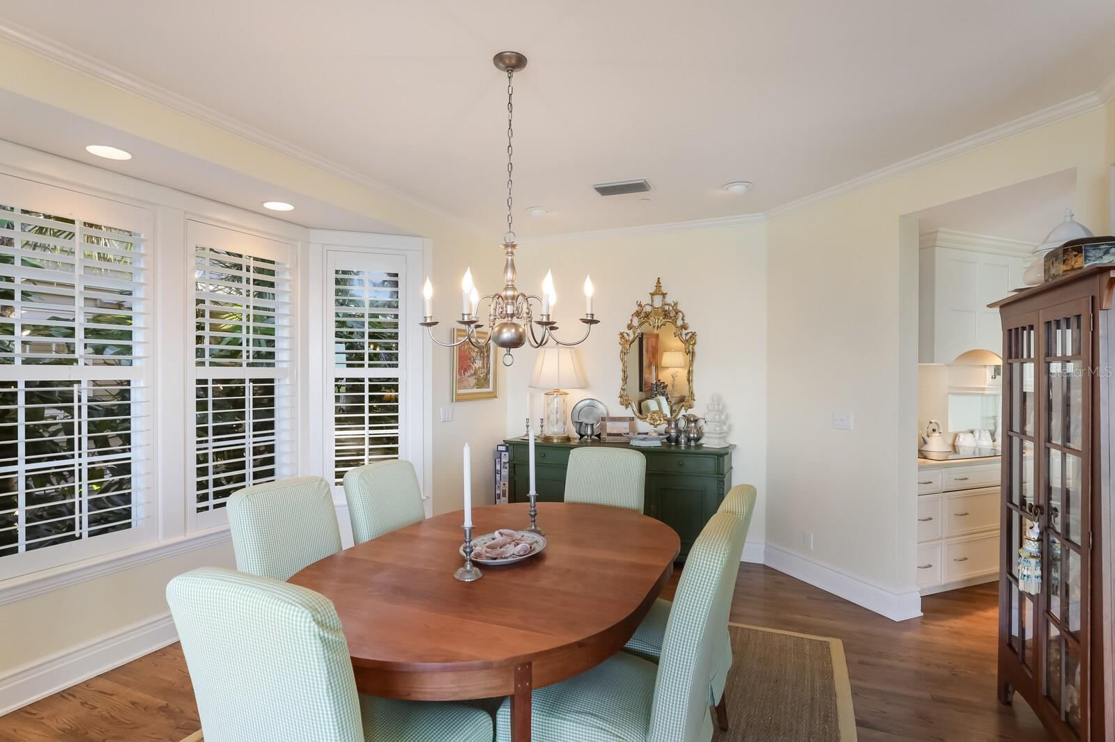 D6144328 Property Photo