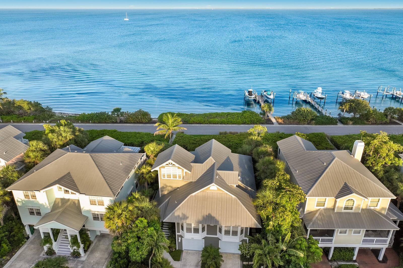 D6144328 Property Photo