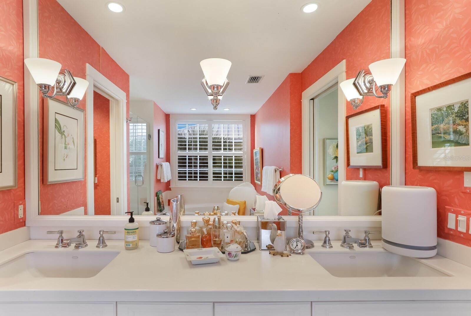 D6144328 Property Photo