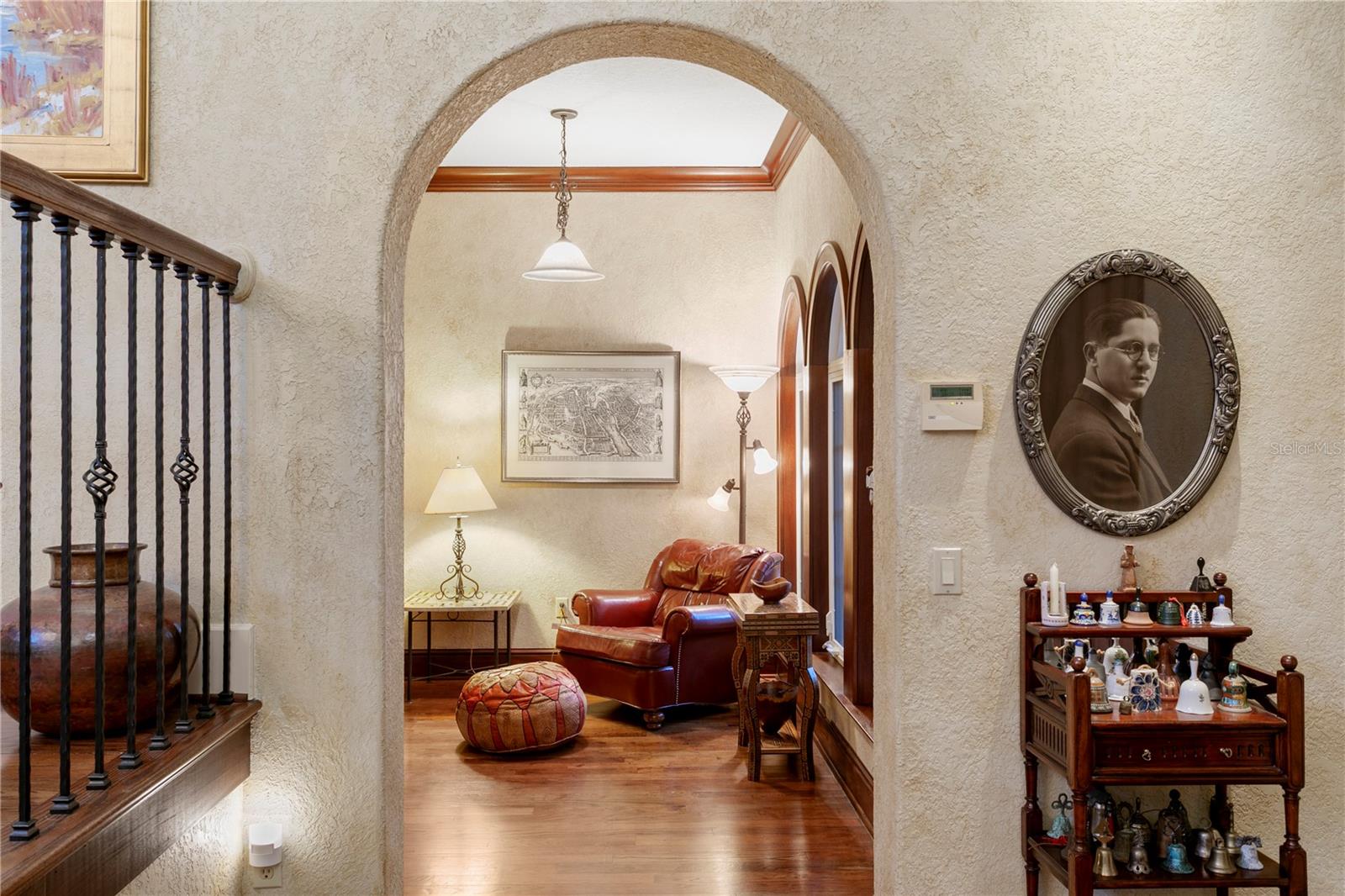 TB8439358 Property Photo