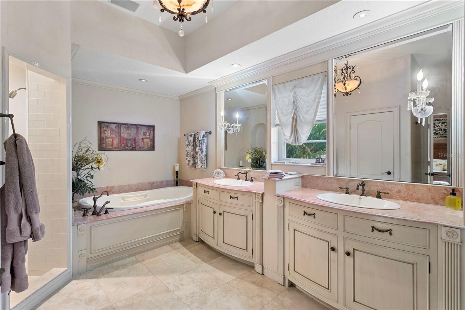 TB8439358 Property Photo