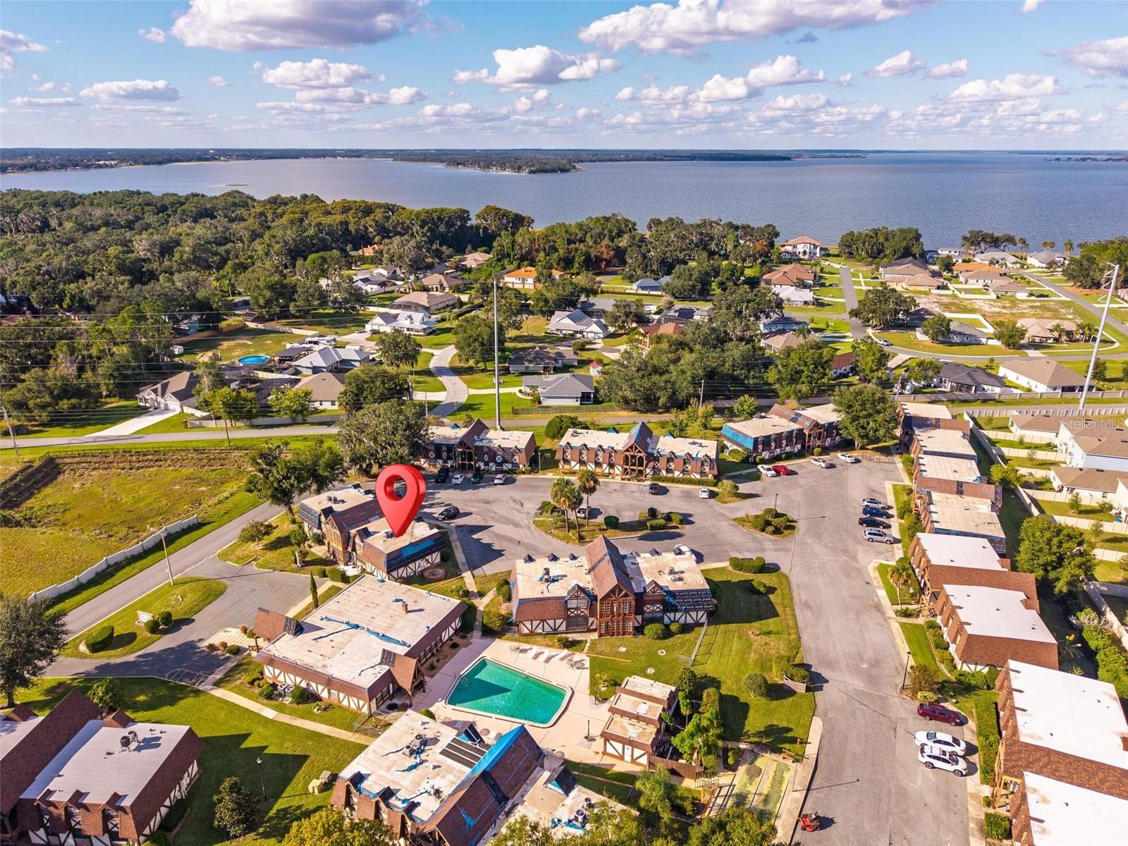 O6353733 Property Photo